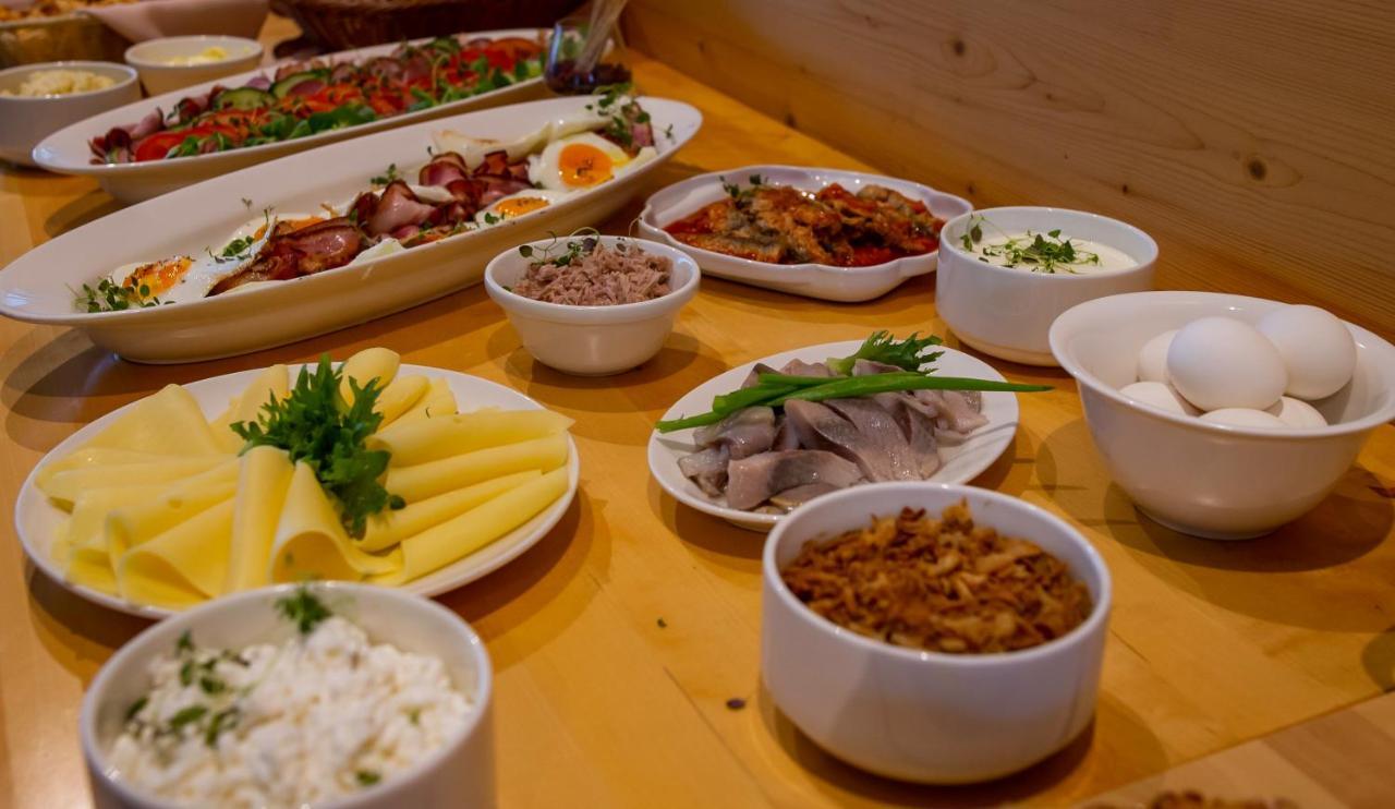 Kassari Puhkekeskus Hotel Kaina Ngoại thất bức ảnh