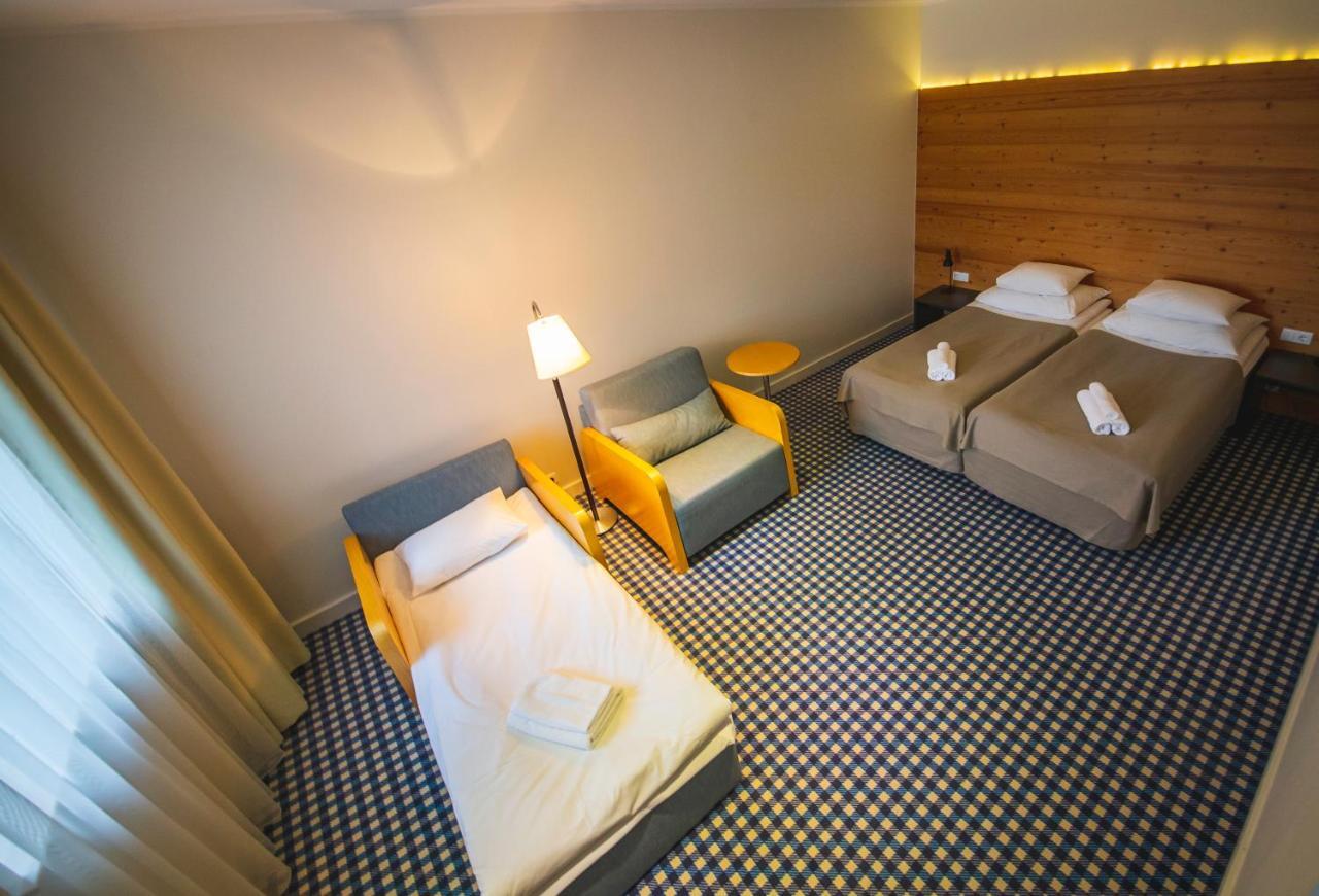 Kassari Puhkekeskus Hotel Kaina Ngoại thất bức ảnh