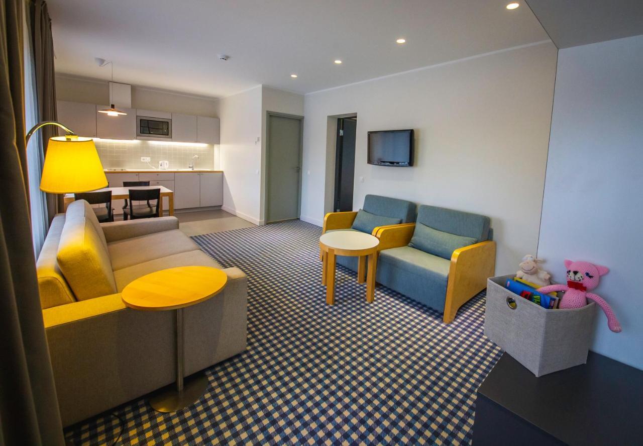Kassari Puhkekeskus Hotel Kaina Ngoại thất bức ảnh